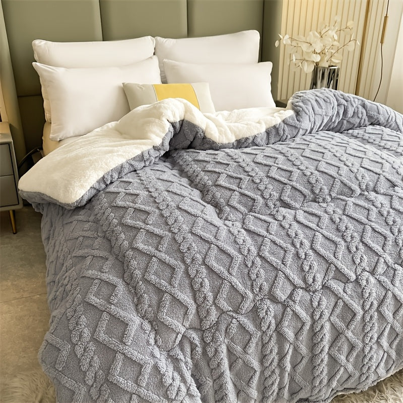 A Piece Of High-quality Thickened Velvet Blanket, Soft100% Superfine Fiber Filling, Light Beige Soft Polyester Fabric, Suitable for Bedrooms And Hotel Rooms(Pillowcases Are Not Included), Winter Warmth Blanket, Fluffy Quilt,