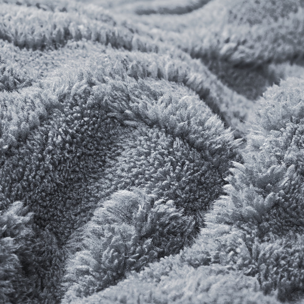 Luxurious Taffeta Comforter | Soft, Thick, and Warm - Machine Washable, Grey Polyester Cover, Microfiber Filling, Medium Weight, All-Season, Perfect for Bedroom, Guest Room, and Hotel Use