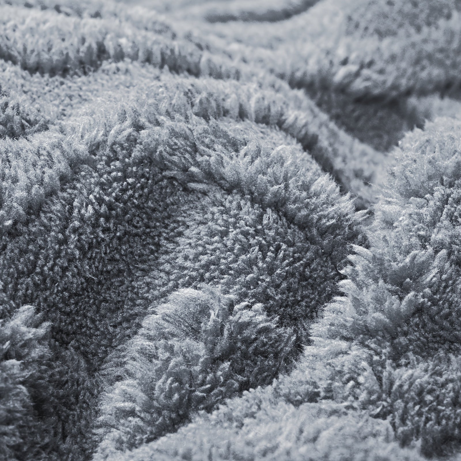 Luxurious Taffeta Comforter | Soft, Thick, and Warm - Machine Washable, Grey Polyester Cover, Microfiber Filling, Medium Weight, All-Season, Perfect for Bedroom, Guest Room, and Hotel Use