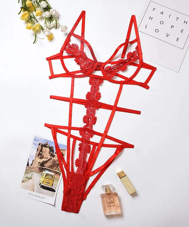 Women's Embroidered Babydoll Lingerie Set - Elegant and Sensual Nightwear
