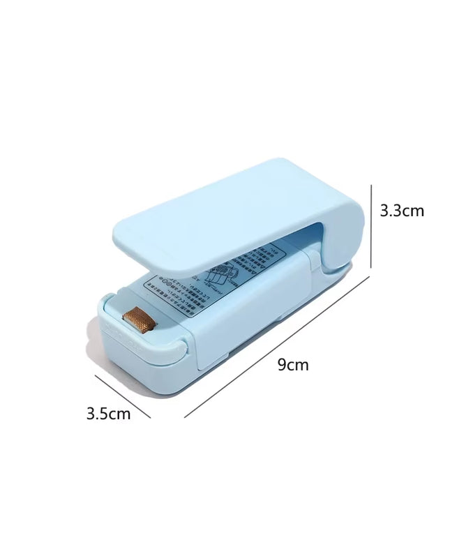 Portable Mini Sealer 2 in 1 Heat Sealer for Snacks Home Use Rechargeable Sealer Vacuum Sealer Snacks Plastic Bag Heat Sealer