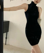 Sleeveless Black