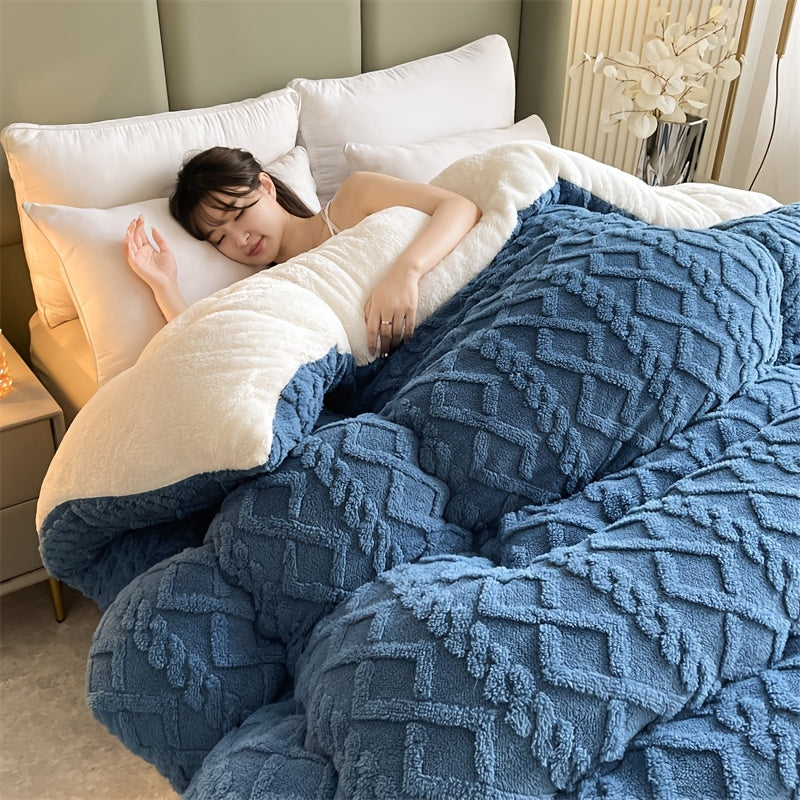 A Piece Of High-quality Thickened Velvet Blanket, Soft100% Superfine Fiber Filling, Light Beige Soft Polyester Fabric, Suitable for Bedrooms And Hotel Rooms(Pillowcases Are Not Included), Winter Warmth Blanket, Fluffy Quilt,